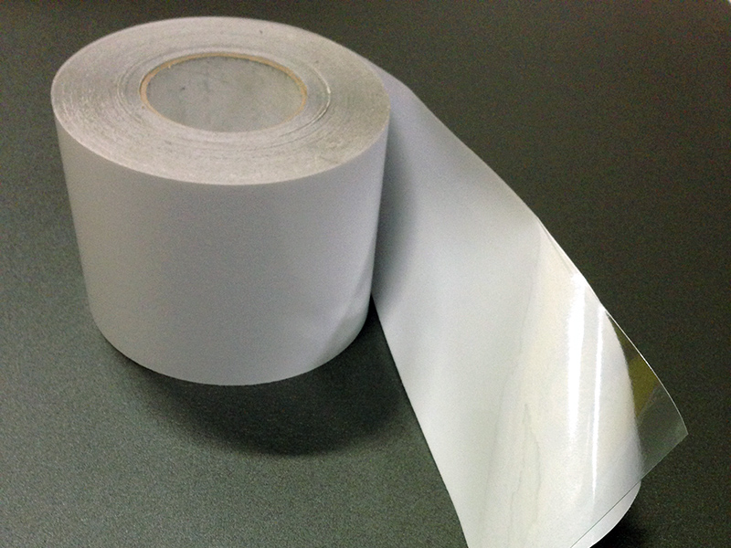 Плёнка защитная антигравийная (броня) прозрачная на белой подложке 12 см х 100 см